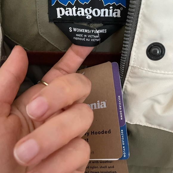 NWT Patagonia Womens Bivy Padded Vest - Rare - Picture 5 of 7